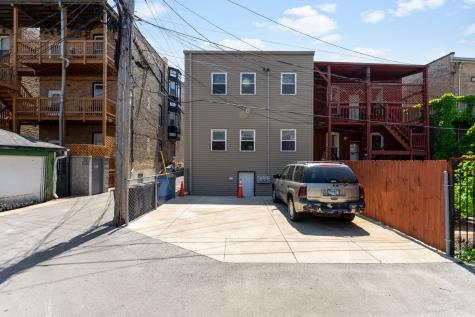 2312 West Taylor Street Chicago IL 60612