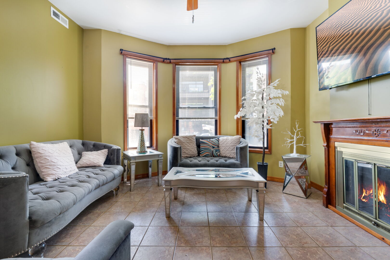2312 West Taylor Street Chicago IL 60612