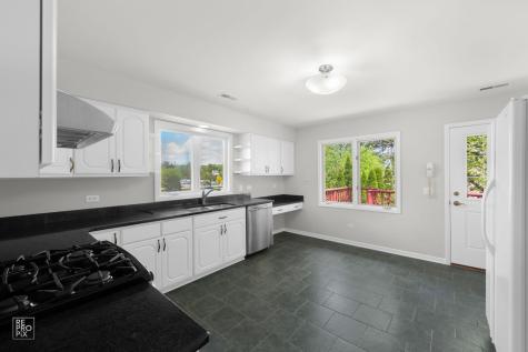 840 North Center Street Naperville IL 60563