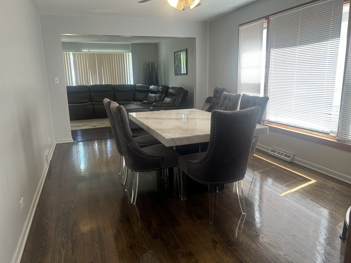 7406 South King Drive Chicago IL 60619