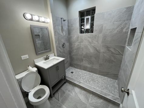 3816 West Montrose Avenue Chicago IL 60618