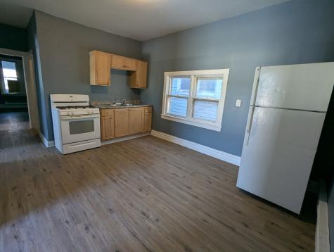 8444 South Escanaba Avenue Chicago IL 60617