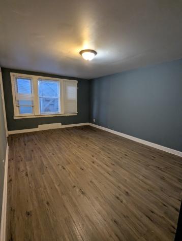 8444 South Escanaba Avenue Chicago IL 60617