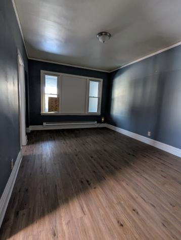 8444 South Escanaba Avenue Chicago IL 60617