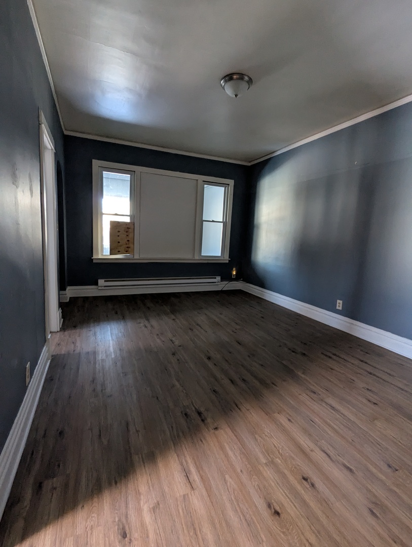 8444 South Escanaba Avenue Chicago IL 60617