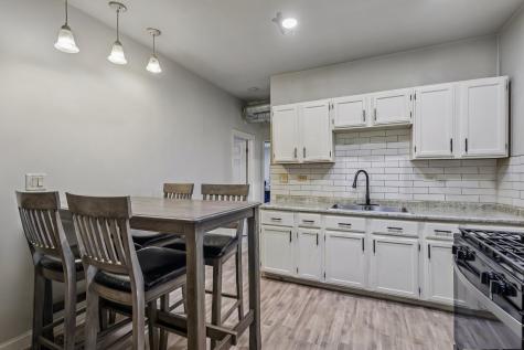 956 North Trumbull Avenue Chicago IL 60651
