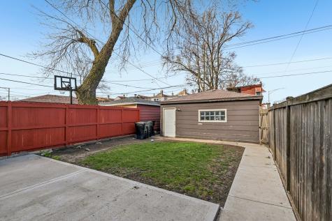 956 North Trumbull Avenue Chicago IL 60651