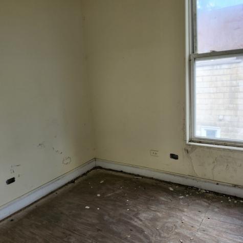 7233 South Sangamon Street Chicago IL 60621