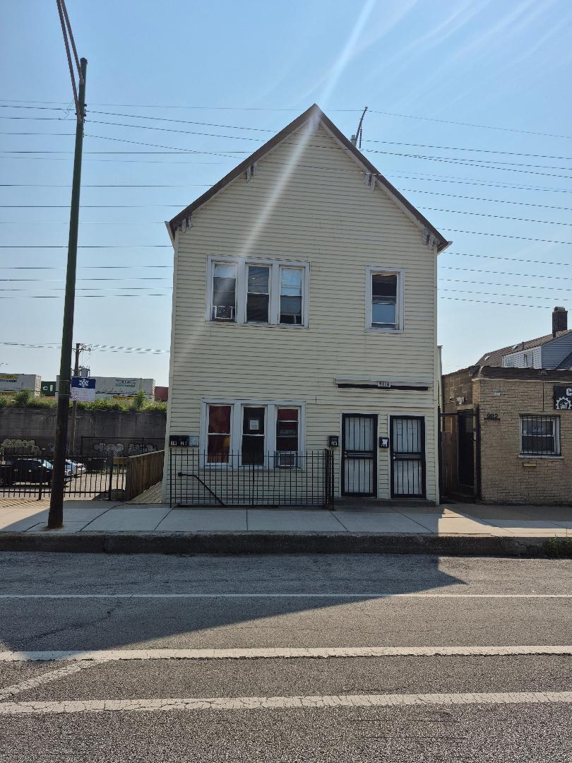 9116 South South Chicago Avenue Chicago IL 60617