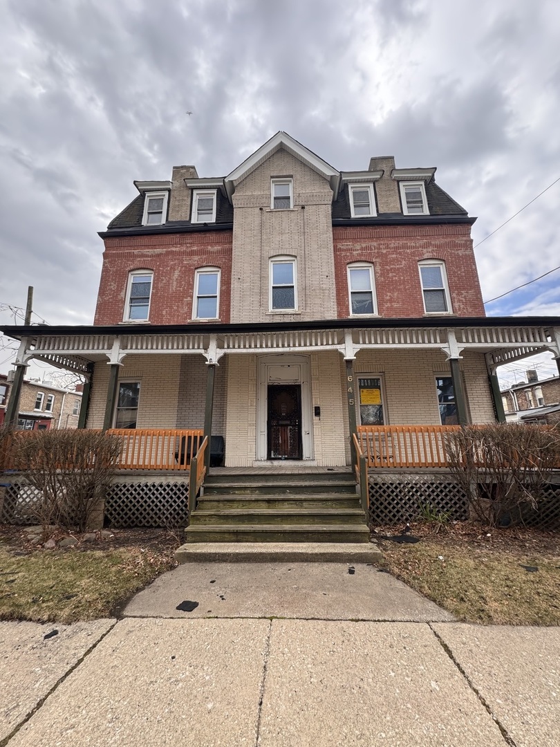 645 East 113th Street Chicago IL 60628