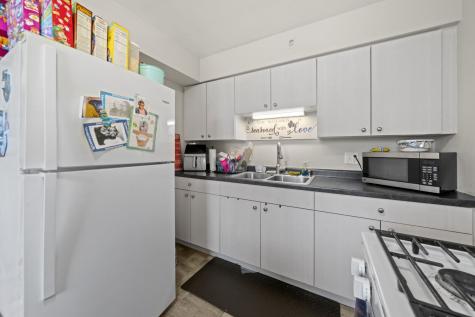 1819 Logan Street Rockford IL 61103
