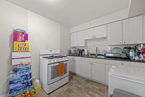 1819 Logan Street Rockford IL 61103