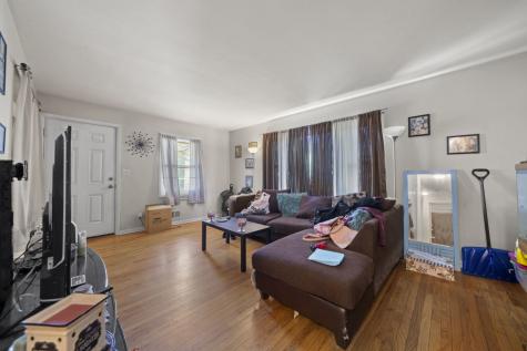 1819 Logan Street Rockford IL 61103