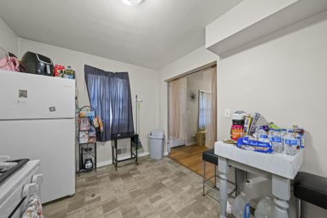 1819 Logan Street Rockford IL 61103