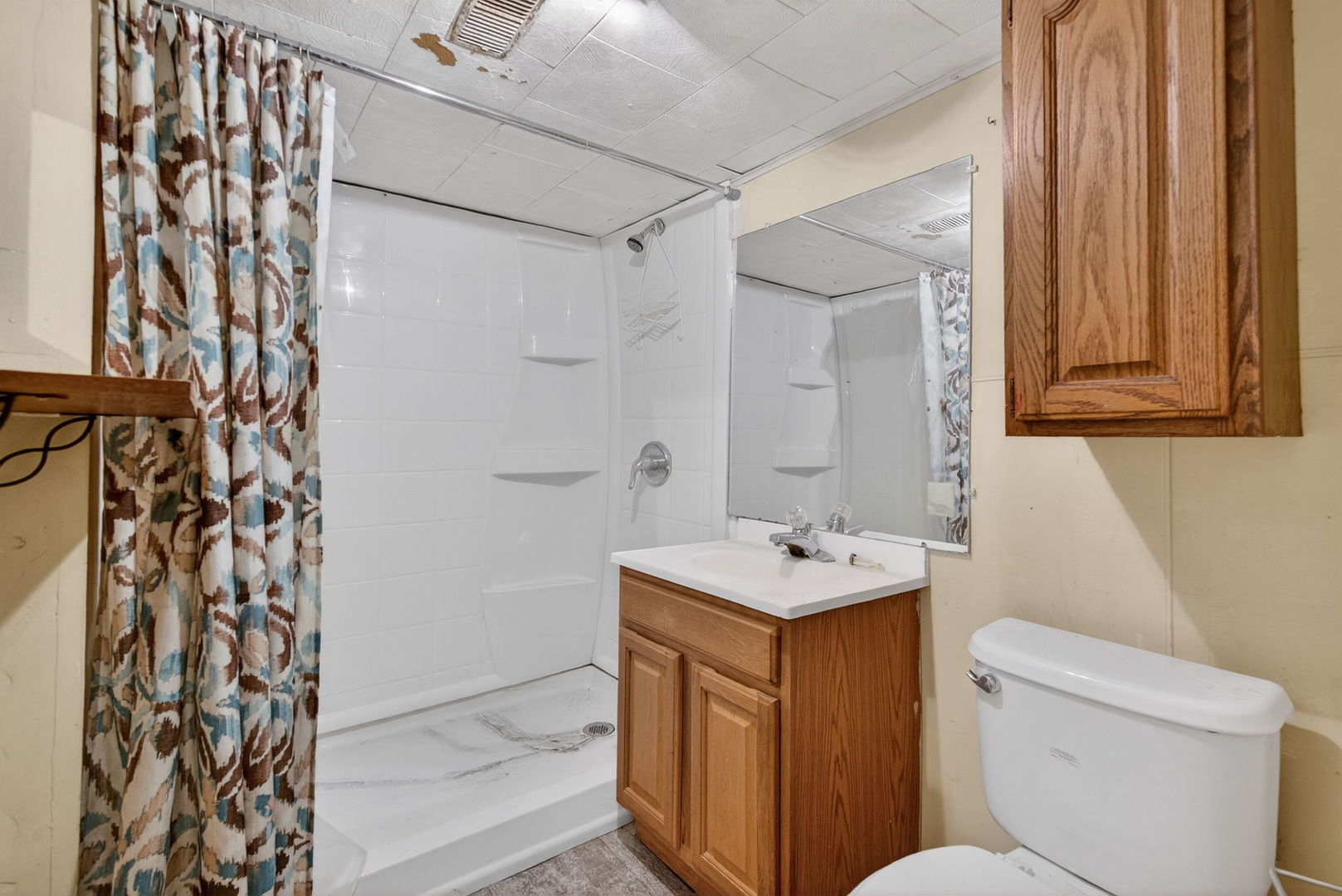 136 West 18th Street Lockport IL 60441