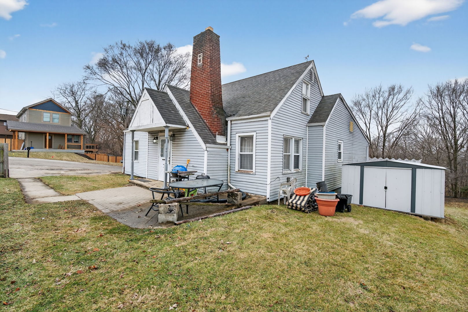136 West 18th Street Lockport IL 60441