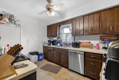136 West 18th Street Lockport IL 60441