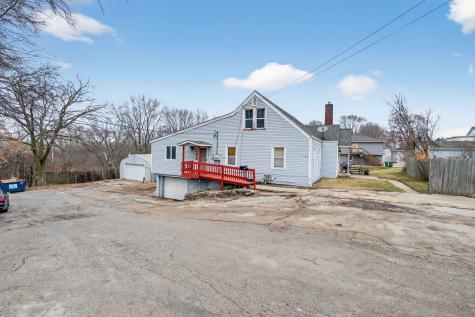 136 West 18th Street Lockport IL 60441
