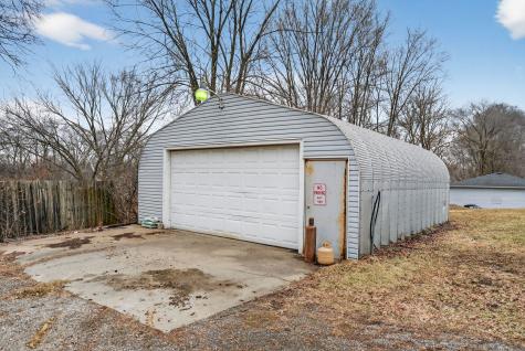 136 West 18th Street Lockport IL 60441