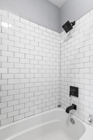 4915 West Winnemac Avenue Chicago IL 60630
