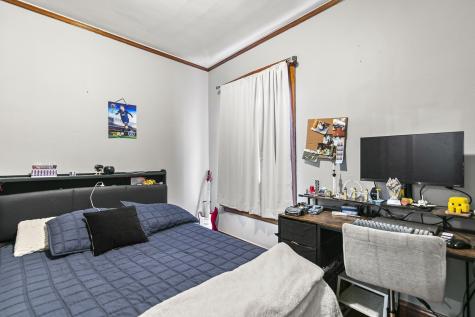 4915 West Winnemac Avenue Chicago IL 60630