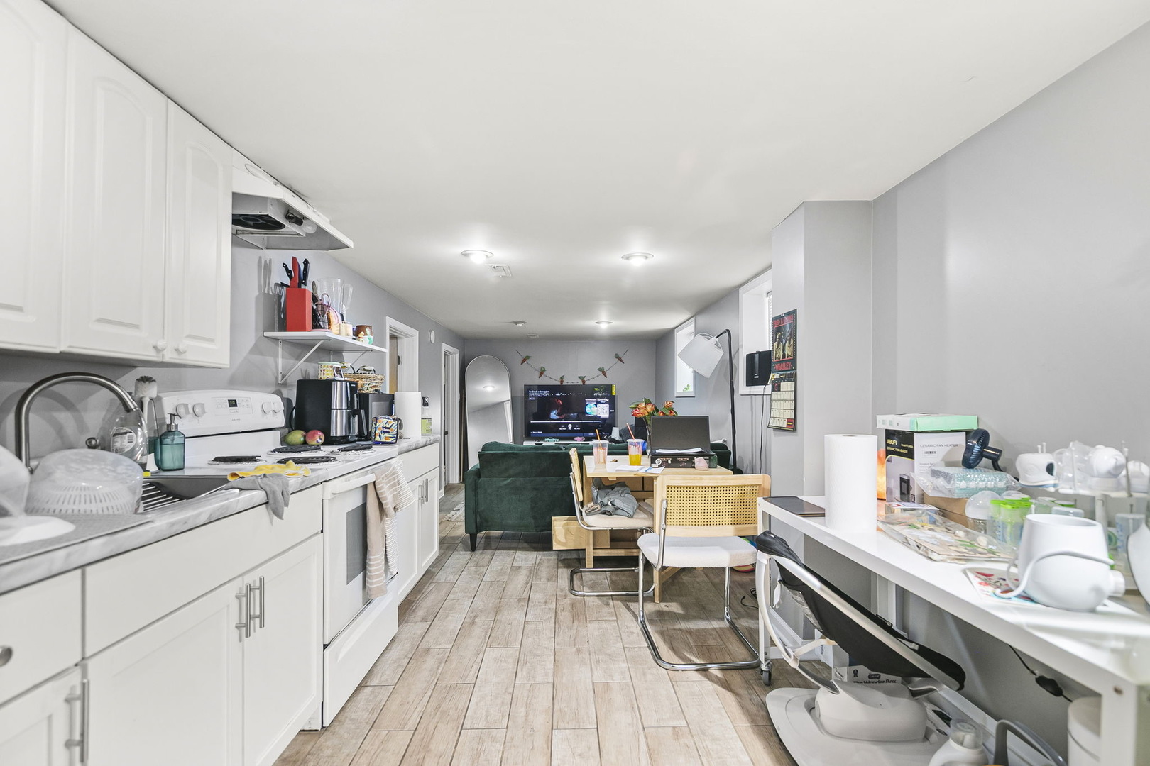 4915 West Winnemac Avenue Chicago IL 60630