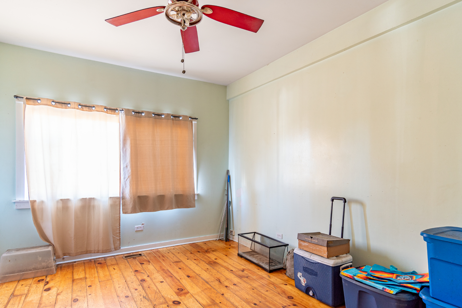 5230 South Justine Street Chicago IL 60609