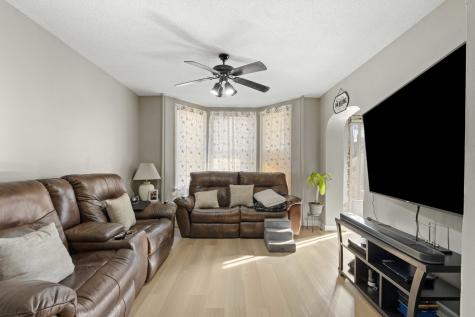 2922 East 97th Street Chicago IL 60617