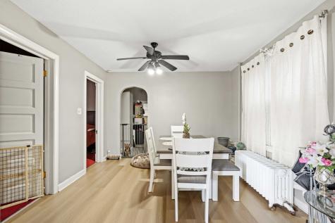 2922 East 97th Street Chicago IL 60617