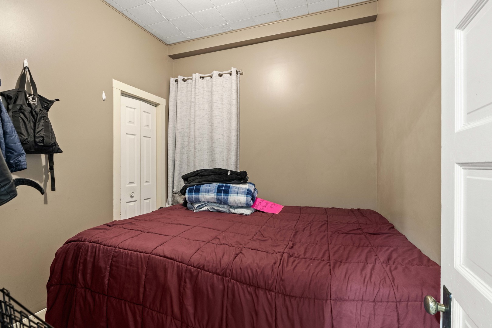 2922 East 97th Street Chicago IL 60617