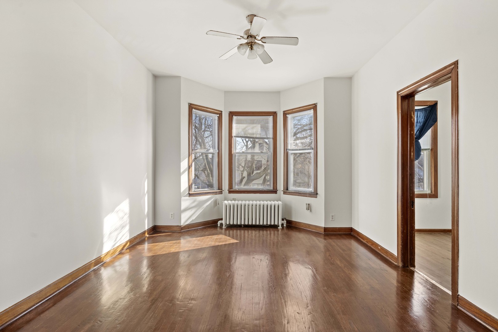 2922 East 97th Street Chicago IL 60617
