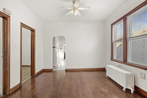 2922 East 97th Street Chicago IL 60617