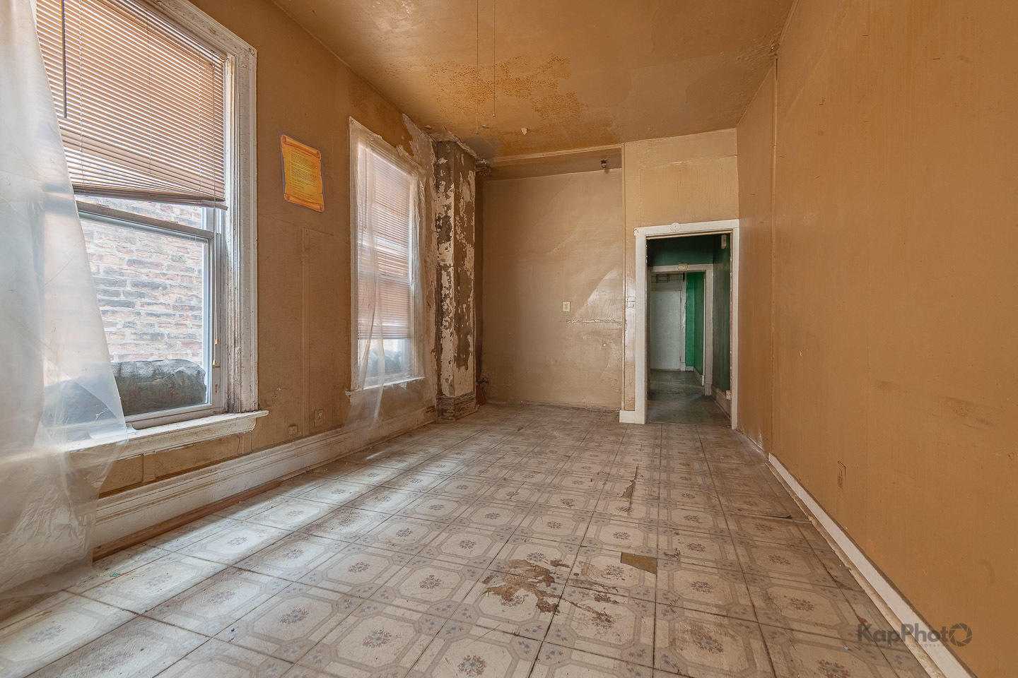 4931 South Champlain Avenue Chicago IL 60615