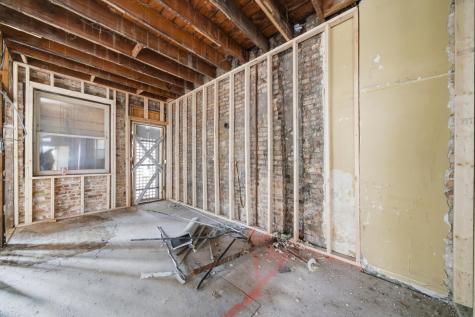 5843 South Peoria Street Chicago IL 60621