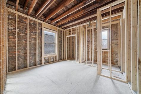 5843 South Peoria Street Chicago IL 60621