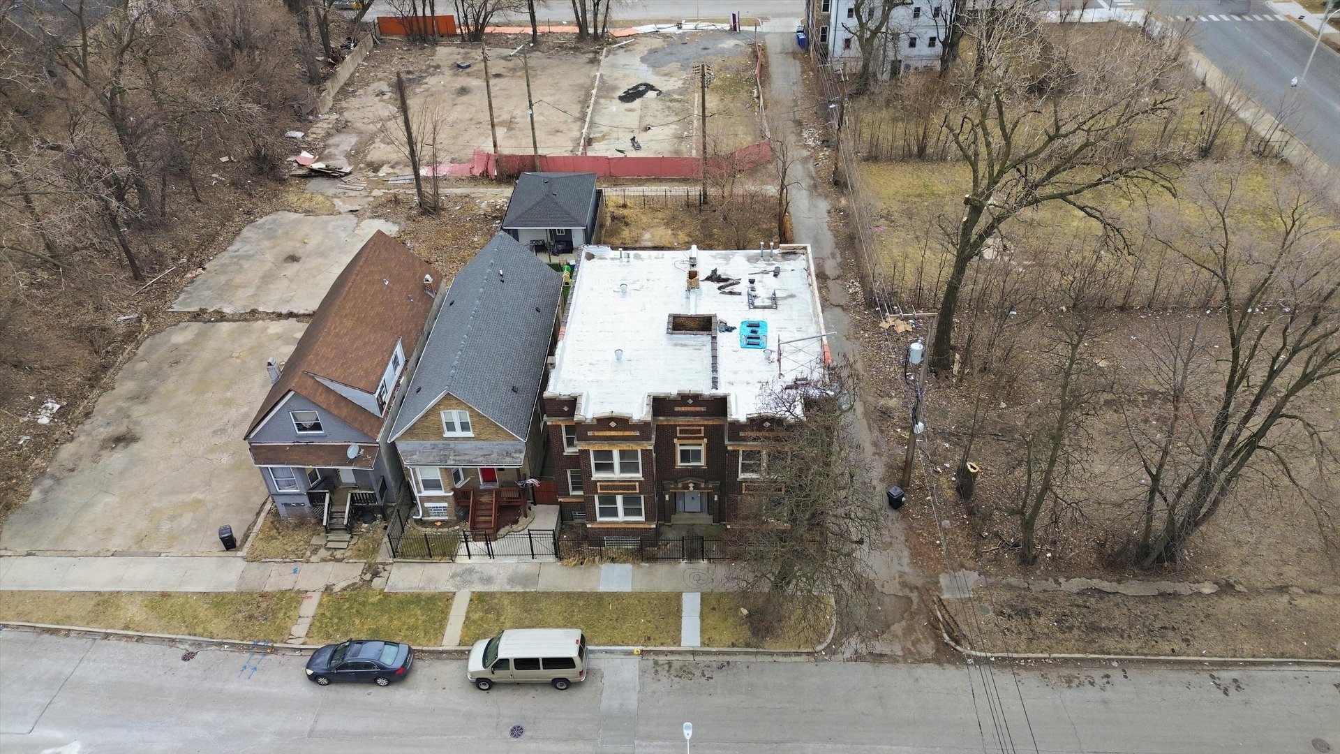 5843 South Peoria Street Chicago IL 60621