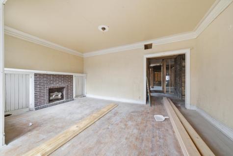 5843 South Peoria Street Chicago IL 60621