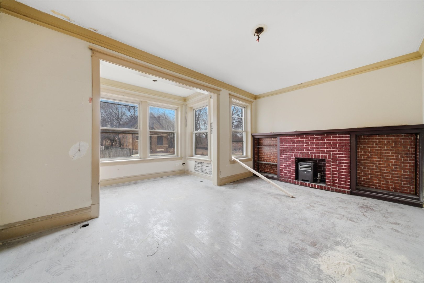 5843 South Peoria Street Chicago IL 60621