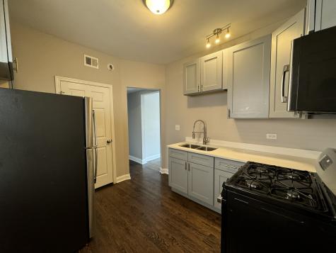 11022 South Vernon Avenue Chicago IL 60628