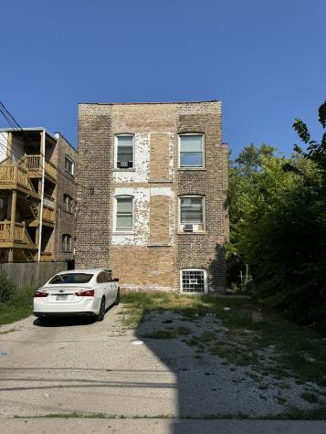 11022 South Vernon Avenue Chicago IL 60628