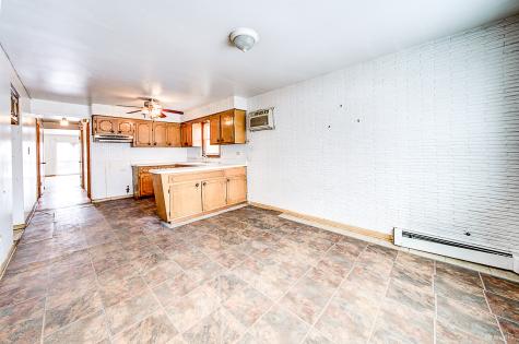 310 Yates Avenue Calumet City IL 60409