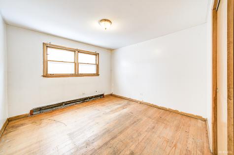 310 Yates Avenue Calumet City IL 60409