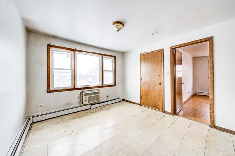 310 Yates Avenue Calumet City IL 60409