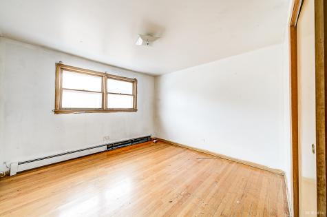 310 Yates Avenue Calumet City IL 60409