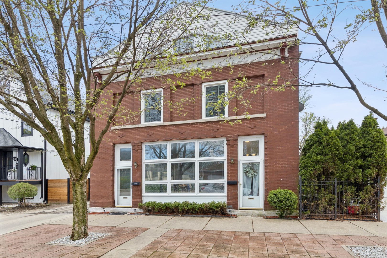 4217 West Grace Street Chicago IL 60641