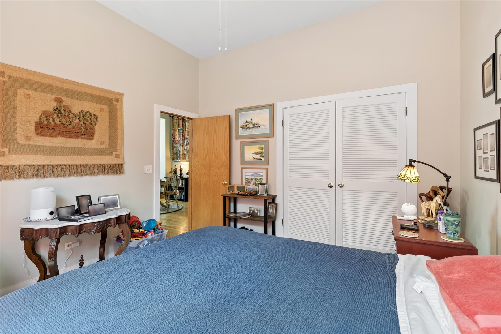4217 West Grace Street Chicago IL 60641
