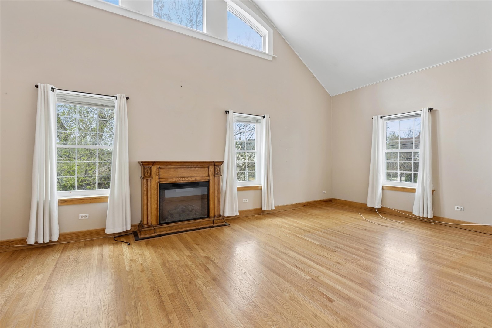 4217 West Grace Street Chicago IL 60641