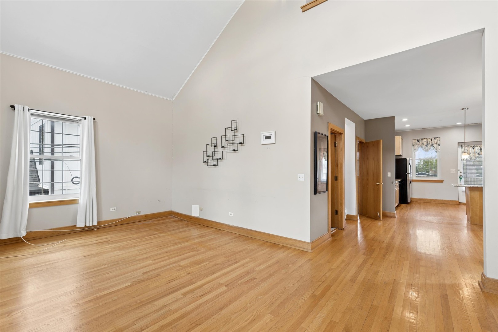 4217 West Grace Street Chicago IL 60641