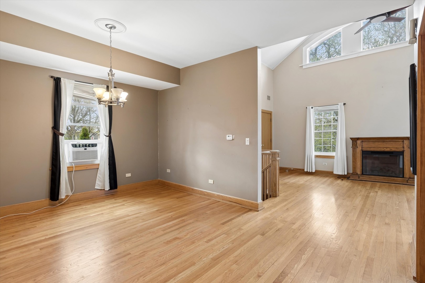4217 West Grace Street Chicago IL 60641