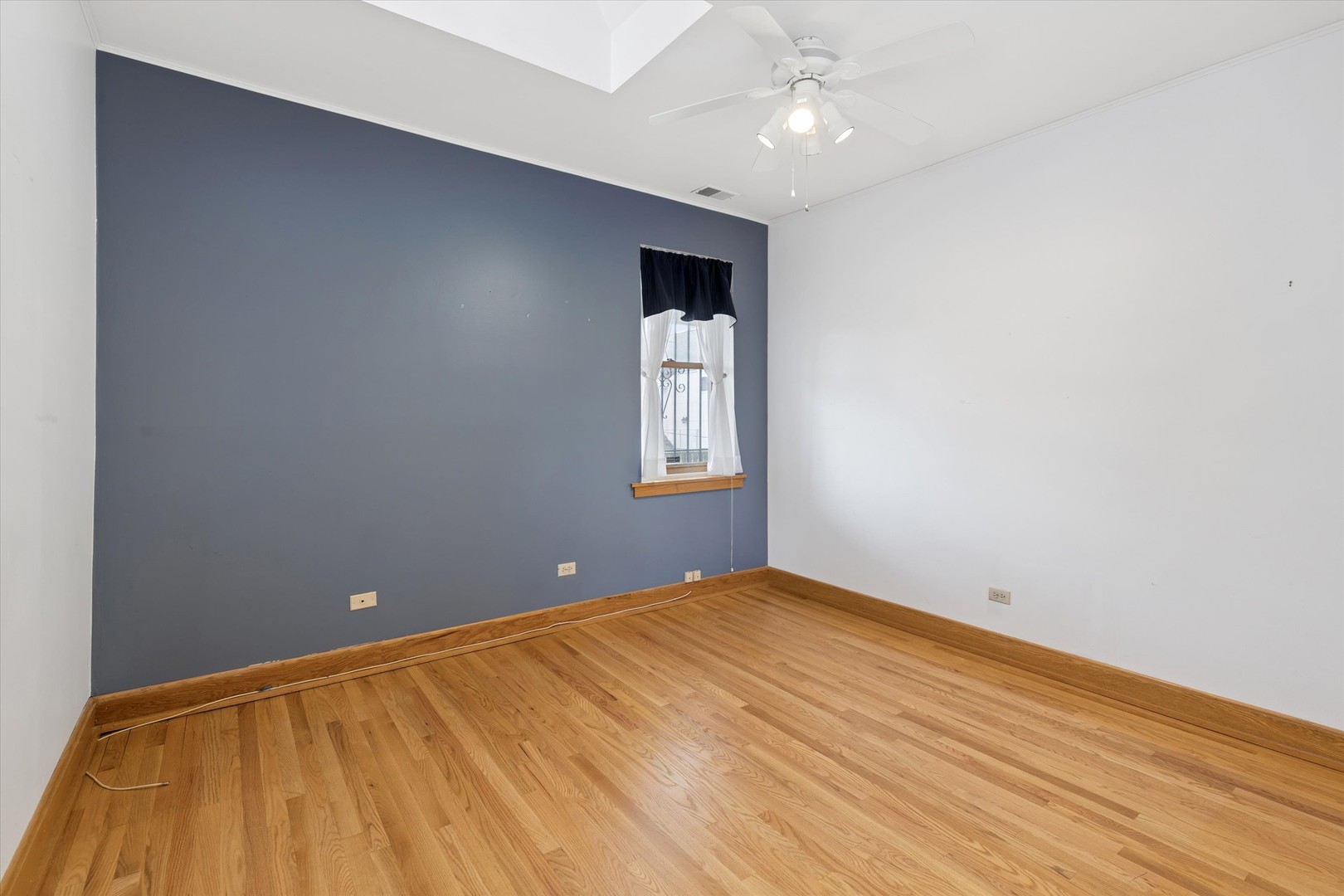 4217 West Grace Street Chicago IL 60641